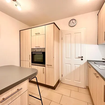 Bellahomes Klima Private Parking Coffeestation Netflix Airport Frankfurt 30 Min Apartment *