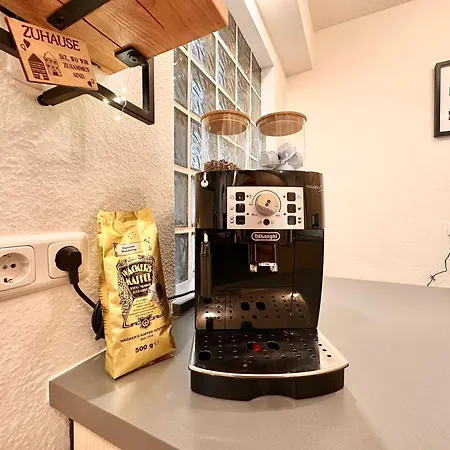 Bellahomes Xl Klima Private Parking Coffeestation Long Airport Frankfurt 30 Min 아파트 *