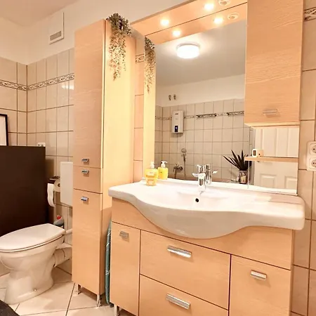 Bellahomes Xl Klima Private Parking Coffeestation Long Airport Frankfurt 30 Min Apartment Erlensee